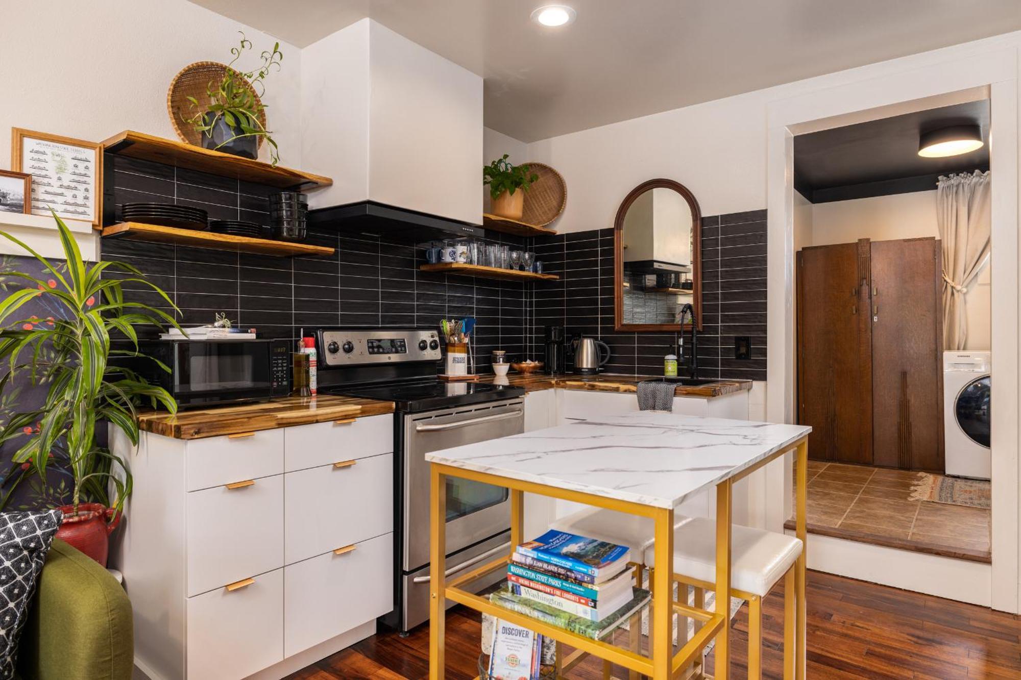The Salish Suite เมาท์เวอร์นอน ภายนอก รูปภาพ